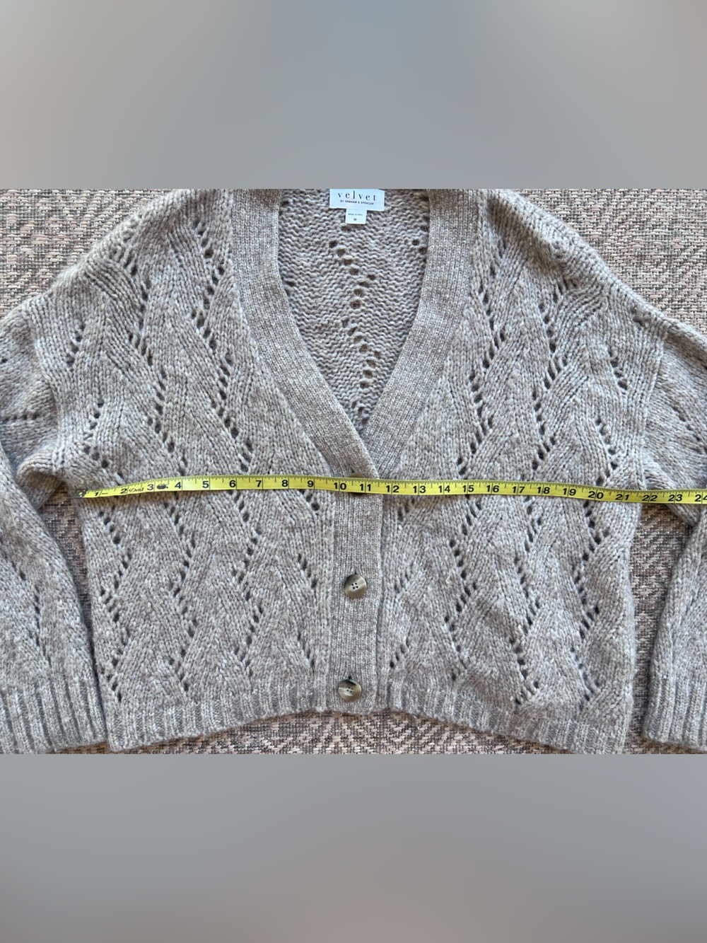 Velvet Graham Spencer Cardigan M Taupe Alpaca Wool Pointelle Cable Knit Peru - Picture 2 of 6